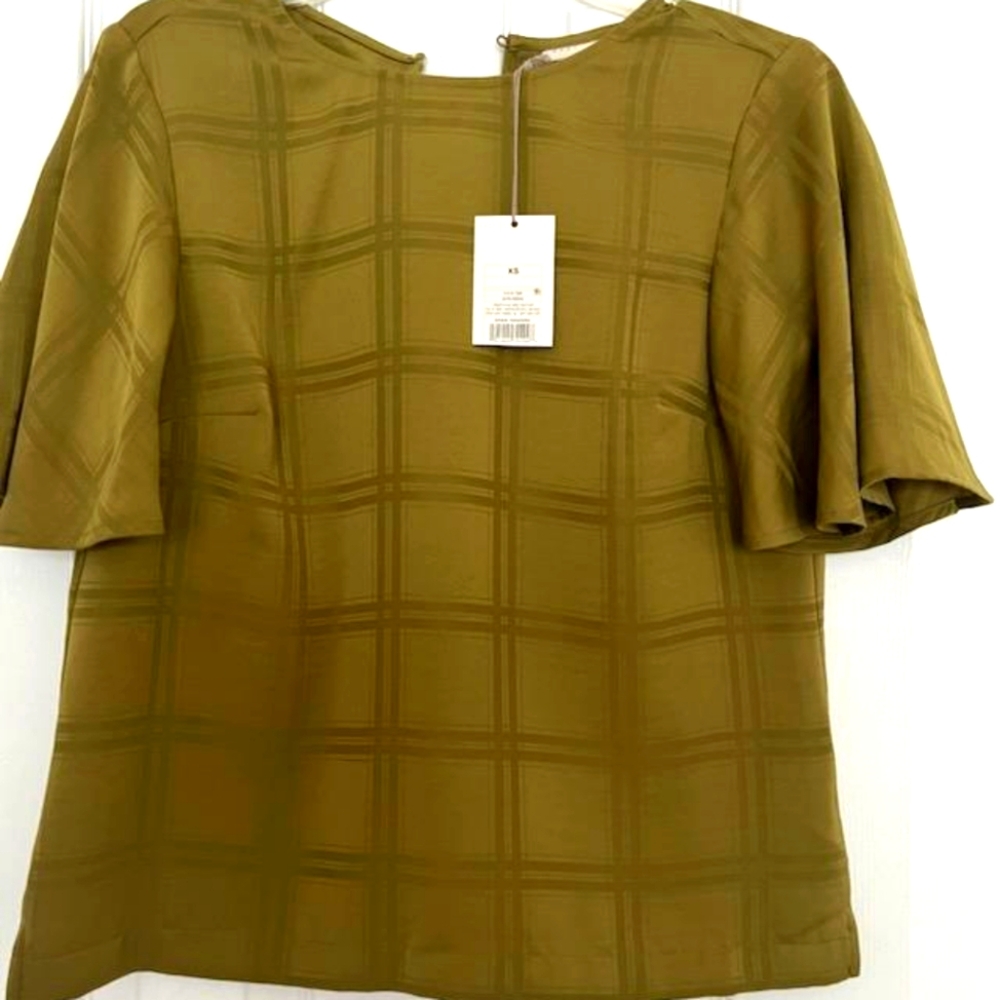 NWT a new day olive green short sleeve shirt